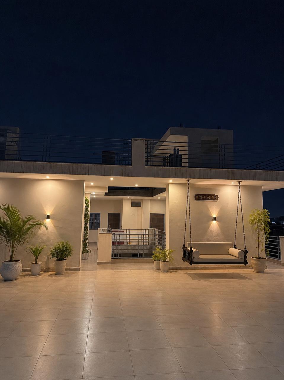 Terrace Lounge
